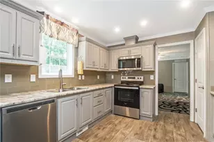 7472 Continental Cir, Upper Macungie Township, PA 18087 - Photo 12