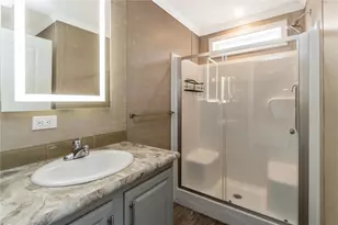7472 Continental Cir, Upper Macungie Township, PA 18087 - Photo 34