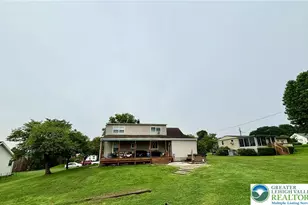 233 High St, Tatamy Boro, PA 18045 - Photo 4