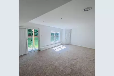1011 King Way, Upper Macungie Township, PA 18031 - Photo 6
