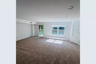 1011 King Way, Upper Macungie Township, PA 18031 - Photo 8