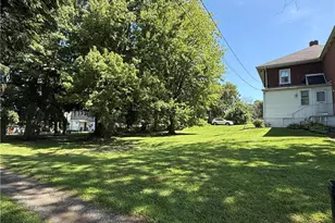 1909 4th St, Bethlehem City, PA 18020 - Photo 18