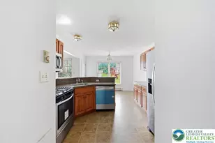 86 E Northpark Dr, Middle Smithfield, PA 18302 - Photo 24