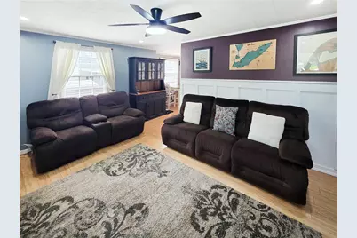 108 Constitution Avenue, Hellertown Boro, PA 18055 - Photo 6