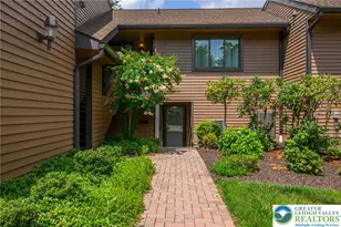 103 Brynwood Dr, Palmer Twp, PA 18045 - Photo 2