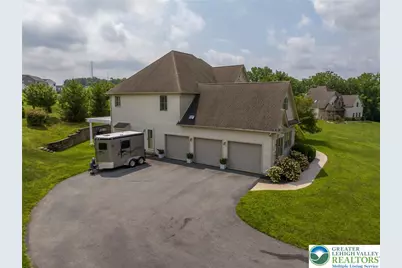 217 Gower Road, Bushkill Twp, PA 18064 - Photo 2