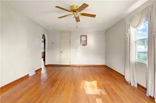 2882 Alms House Rd, Upper Nazareth Twp, PA 18064 - Photo 6