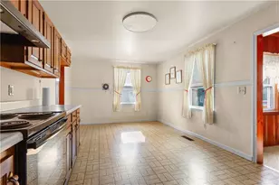 2882 Alms House Rd, Upper Nazareth Twp, PA 18064 - Photo 4