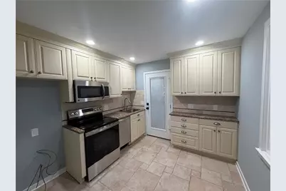 2740 Elm Court, Allentown City, PA 18104 - Photo 10