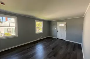 2740 Elm Ct, Allentown City, PA 18104 - Photo 8