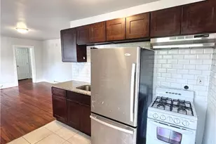 919 W Liberty St, Allentown City, PA 18102 - Photo 2