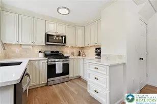 408 Maple Rd, Hellertown Boro, PA 18055 - Photo 14