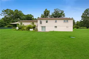 687 Farmhill Rd, Allen Township, PA 18067 - Photo 4