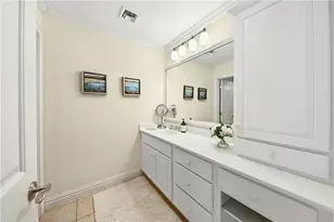 2048 Forge Run, Bethlehem City, PA 18015 - Photo 34