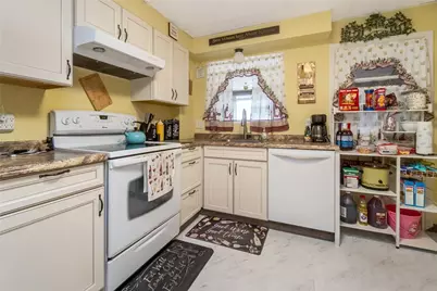 11 W Kline Avenue, Lansford, PA 18032 - Photo 20