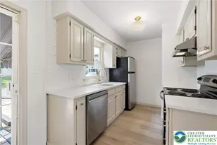 38 Cleveland St, Allentown City, PA 18103 - Photo 12