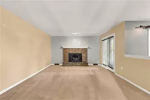 2302 Stonewall Dr, Lower Macungie Township, PA 18062 - Photo 8