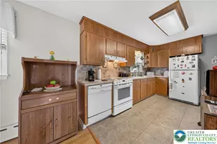 1130 Westbury Dr, Bethlehem City, PA 18017 - Photo 6