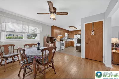 1130 Westbury Drive, Bethlehem City, PA 18017 - Photo 10