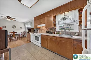 1130 Westbury Dr, Bethlehem City, PA 18017 - Photo 8