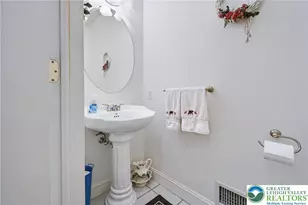 910 La Montage Dr, Lower Towamensing Tp, PA 18071 - Photo 18