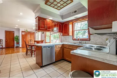 1142 Tremont Street E, Allentown City, PA 18109 - Photo 12