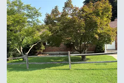 1383 Scottie Lane, Lower Saucon Township, PA 18015 - Photo 2