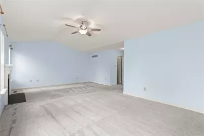 8100 Cross Creek Circle W, Upper Macungie Township, PA 18031 - Photo 24