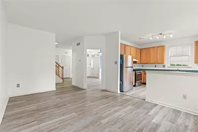 8100 Cross Creek Circle W, Upper Macungie Township, PA 18031 - Photo 12