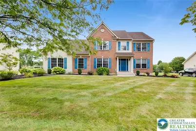 835 Rebecca Lane, Upper Macungie Township, PA 18069 - Photo 2