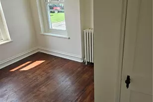 322 E Market St, Bethlehem City, PA 18018 - Photo 6