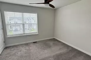 7569 Clayton Ave, Coopersburg Boro, PA 18036 - Photo 16