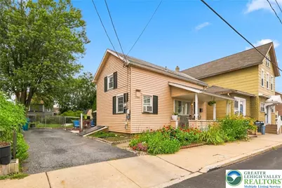 1424 Newport Avenue, Northampton Township, PA 18067 - Photo 4