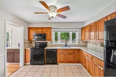 2428 Nottingham Road, Bethlehem, PA 18017 - Photo 16
