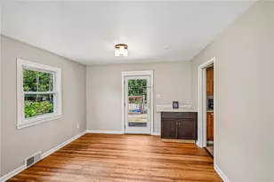 2428 Nottingham Rd, Bethlehem City, PA 18017 - Photo 10