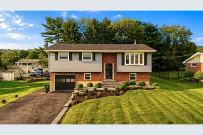 2102 Schwab Avenue, Bethlehem City, PA 18015 - Photo 2