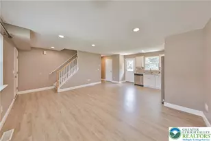 312 Central Park Ave, Bethlehem City, PA 18018 - Photo 12