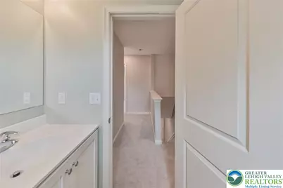 312 Central Park Avenue, Bethlehem City, PA 18018 - Photo 18