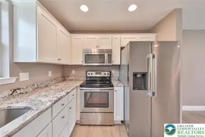312 Central Park Avenue, Bethlehem City, PA 18018 - Photo 8