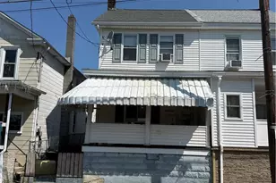 246 E Ludlow St, Summit Hill Boro, PA 18250 - Photo 2