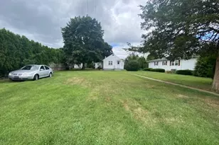 315 Phillips St, Hellertown Boro, PA 18055 - Photo 8