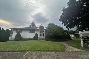 104 Mackie Ln, Taylor, PA 18517 - Photo 6