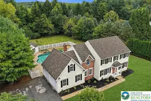 4 Schoolhouse Ln, Ruscombmanor Twp, PA 19522 - Photo 6