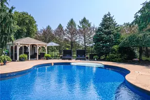 129 Chase Hollow Dr, Bushkill Twp, PA 18064 - Photo 56