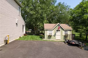129 Chase Hollow Dr, Bushkill Twp, PA 18064 - Photo 54