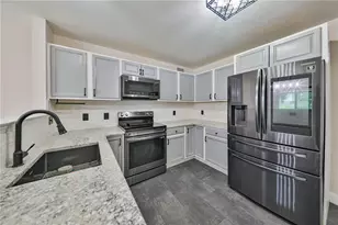 2507 Chestnut Ln, Easton, PA 18040 - Photo 6