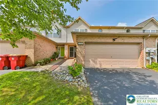 2507 Chestnut Ln, Easton, PA 18040 - Photo 2