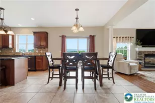 245 E Dell Rd, Bushkill Twp, PA 18014 - Photo 20
