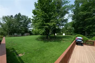 30 Creekside Ct, Douglass Twp, PA 19525 - Photo 4