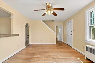 1135 E Susquehanna St, Salisbury Township, PA 18103 - Photo 6